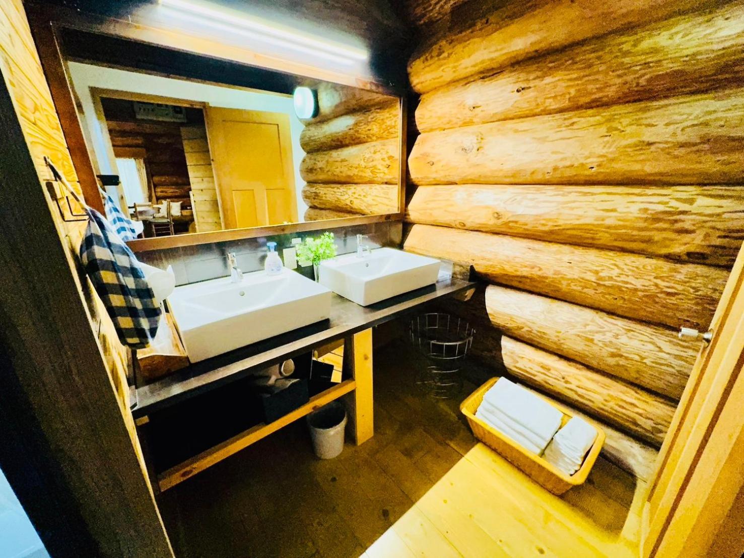 Yufuin Log House No Yado Tom Sawyer Hotel Exterior photo