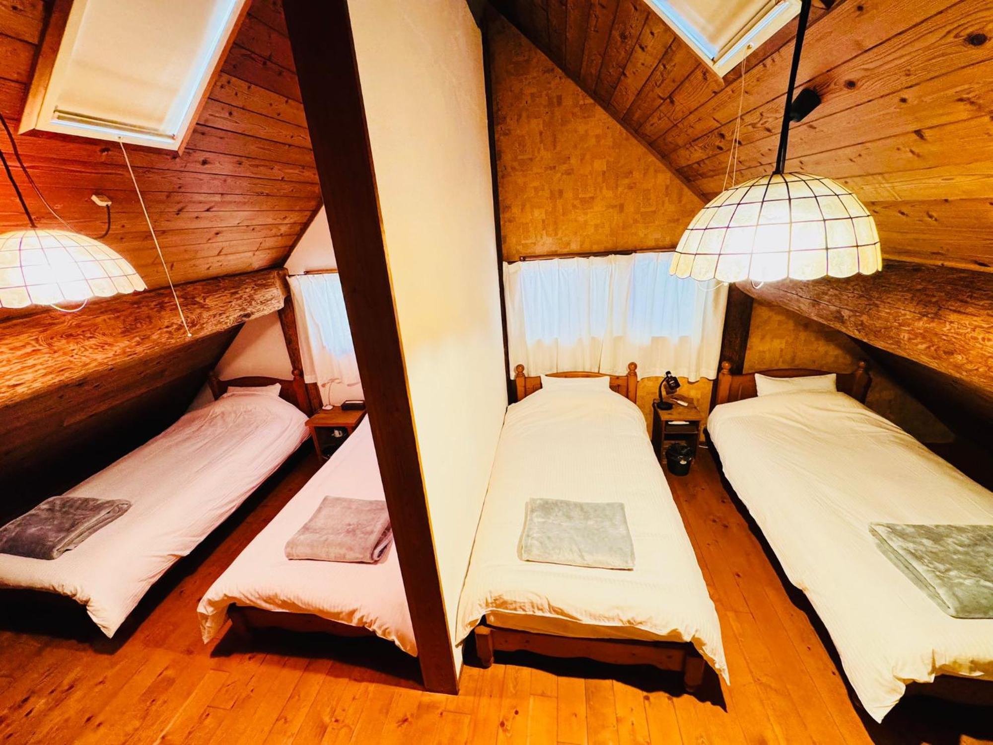 Yufuin Log House No Yado Tom Sawyer Hotel Exterior photo